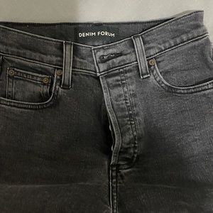 Denim Forum high rise straight leg 28 L size 24